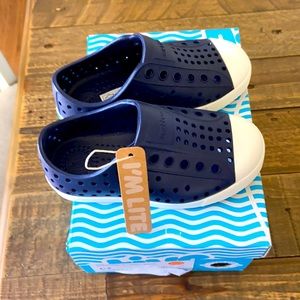 Native Shoes Size 7 Toddler